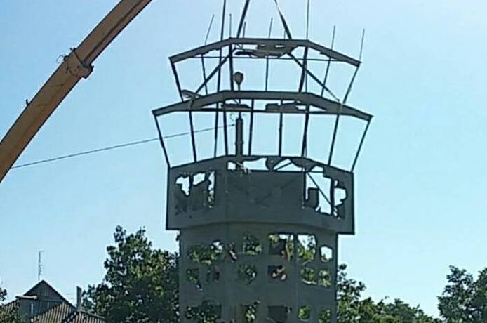 На Одещині 24 серпня відкриють пам’ятник у вигляді вежі Донецького аеропорту