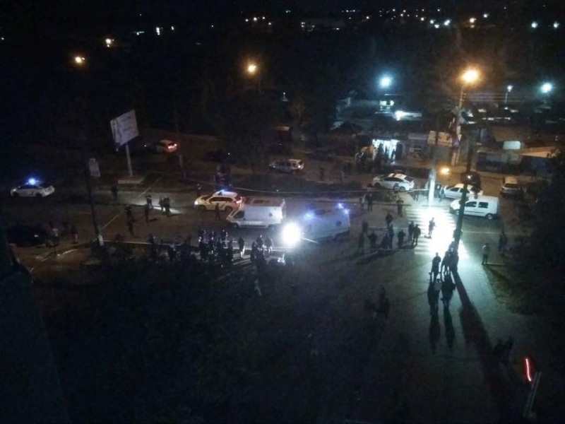 У Чернівцях смертельна ДТП: авто патрульної поліції збило пішохода – очевидець