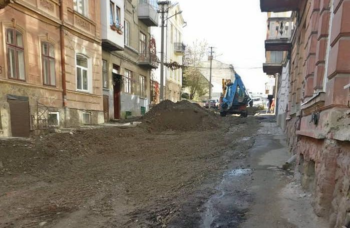 Як насправді у Чернівцях ремонтують вулиці – фоторепортаж