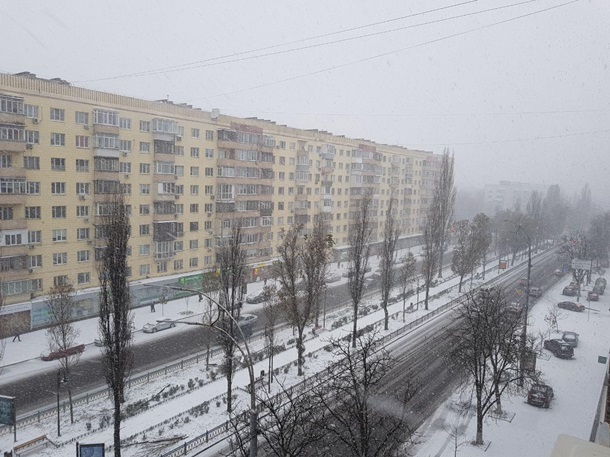 В Укргідрометцентрі розповіли, у яких областях випав сніг