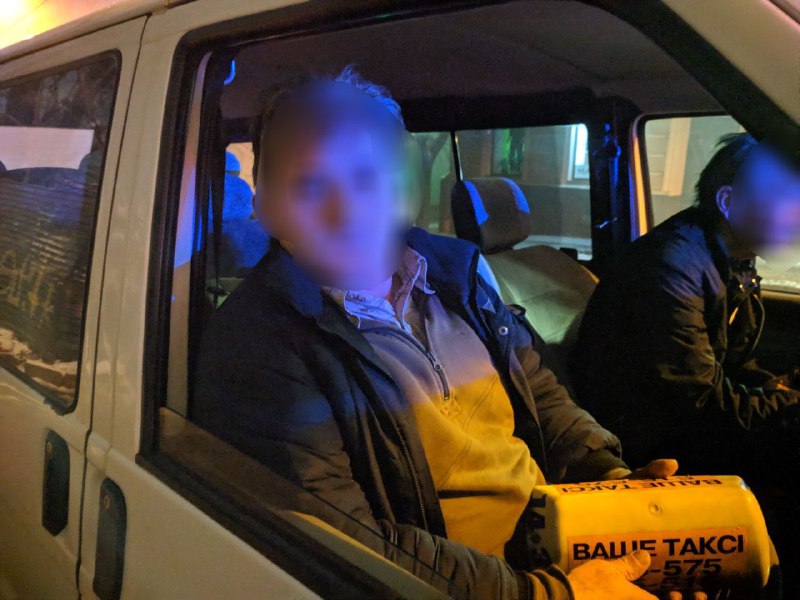 У Чернівцях патрульні виявили п’яного водія таксі
