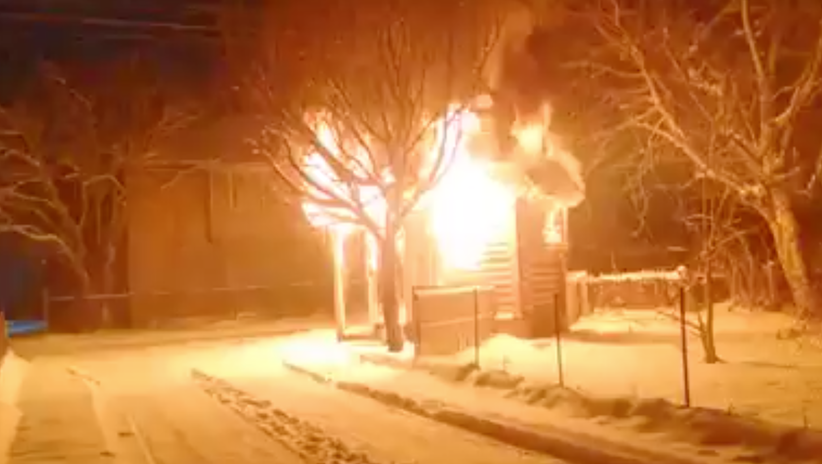 Пожежа на Буковині: у Новоселиці горіла капличка (відео)