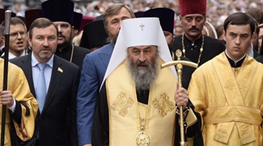 Священикам УПЦ МП заборонили перебувати у військових частинах ЗСУ