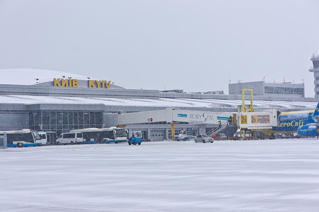 У аеропорту Бориспіль через негоду скасовують авіарейси