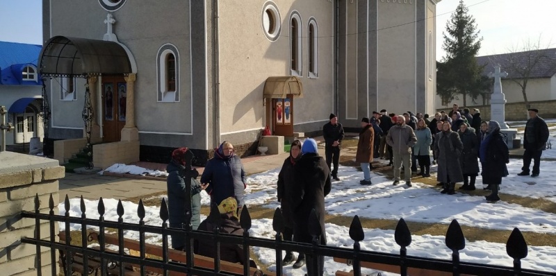 На Буковині громада села Товтри перейшла до Православної церкви України
