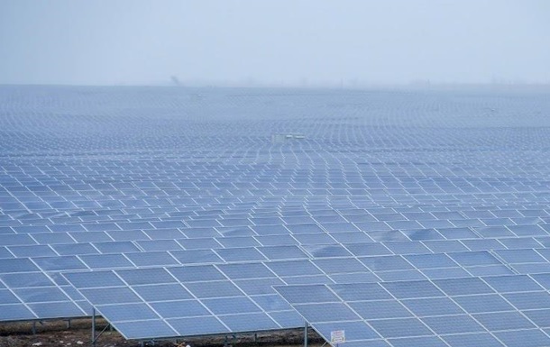 ЄС оголосив про надання Україні 5700 сонячних панелей