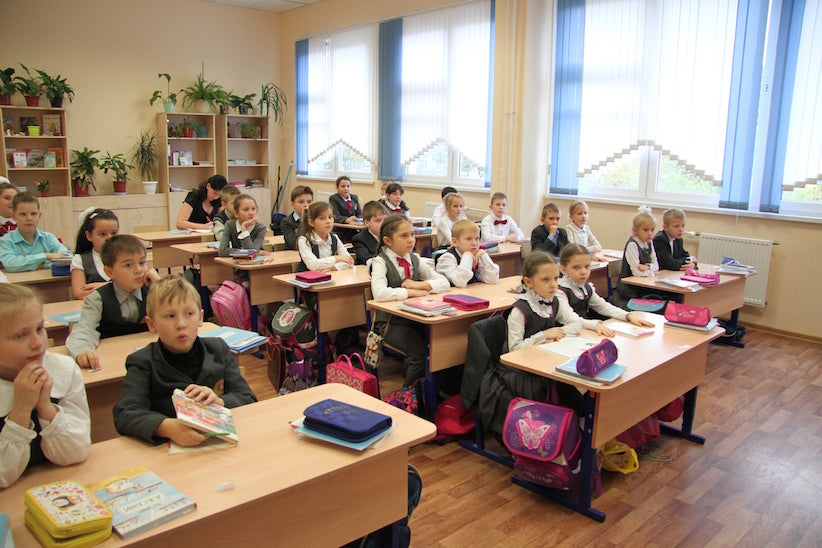 Початкові класи у Чернівцях навчатимуться очно — Юрій Лесюк