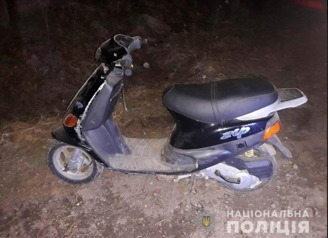 На Глибоччині поліцейські за лічені хвилини знайшли викрадений скутер