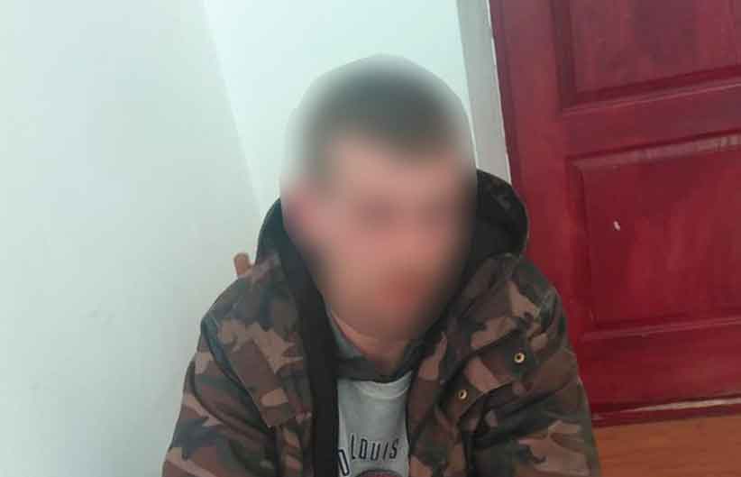 Поліція затримала одного зі зловмисників, які пошкодили агітаційний намет у Красноїльську