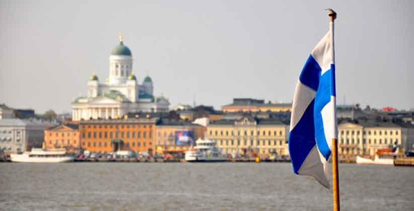 Уряд Фінляндії йде у відставку через провалену реформу