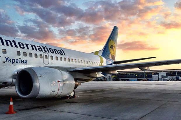 Найбільша авіакомпанія України МАУ отримала 2,7 мільярда збитків