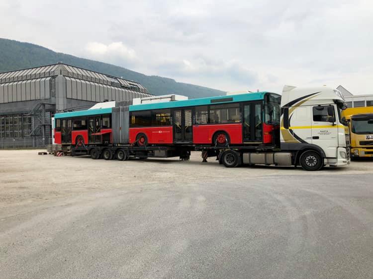 До Чернівців везуть скандальні вживані тролейбуси зі Швейцарії (фото)