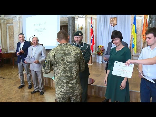 Ще тридцять військових у Чернівецькій області пройшли курси перепідготовки
