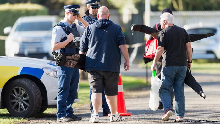 У Новій Зеландії громадяни масово здають автоматичну зброю