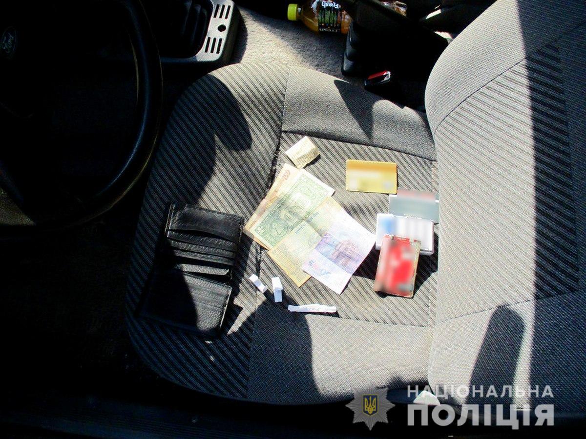 Поліцейські Сторожинецького відділу поліції задокументували незаконне зберігання наркотичних речовин