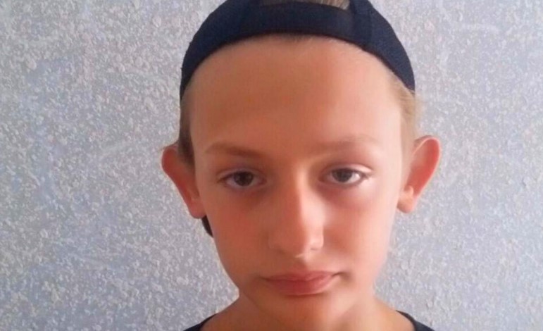 Поліція Чернівців розшукує 13-річного хлопчика, який пішов з дому і не повернувся
