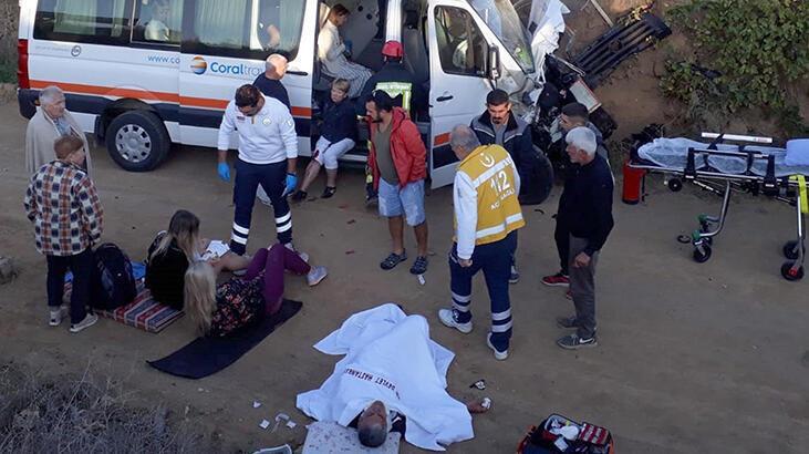 У Туреччині автобус з українцями врізався в трактор, є постраждалі