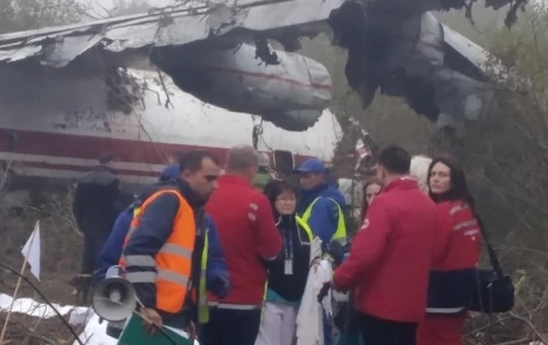 Аварійна посадка літака на Львівщині: загинуло троє людей