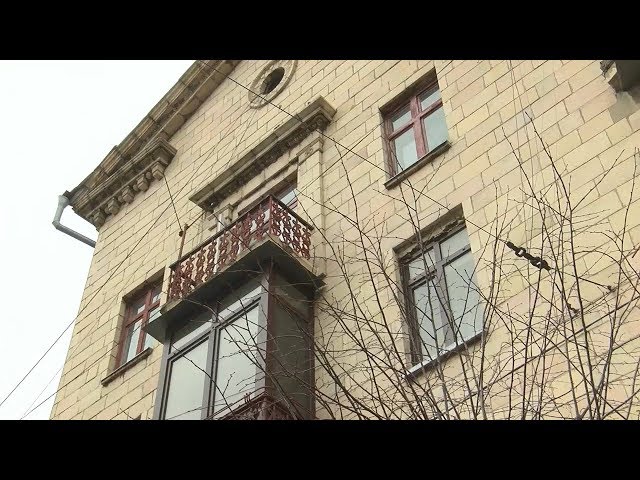 Будівлі в історичному центрі Чернівців продовжують руйнуватись