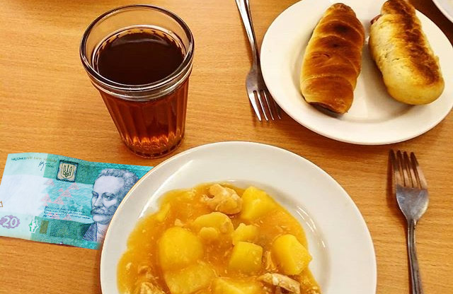 У школах Чернівців не буде безкоштовних сніданків