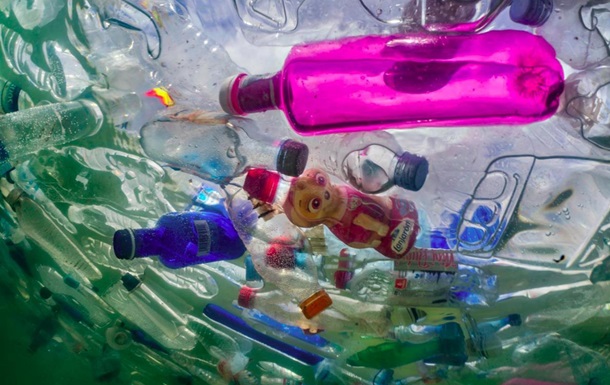 Вчені винайшли спосіб переробки всіх видів пластику