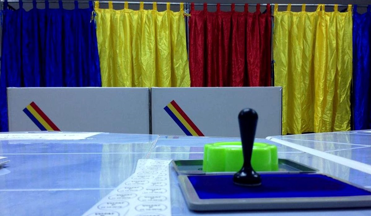 У Румунії проходить другий тур президентських виборів