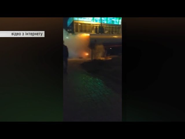 Неподалік Калинівського ринку у Чернівцях загорівся бензовоз