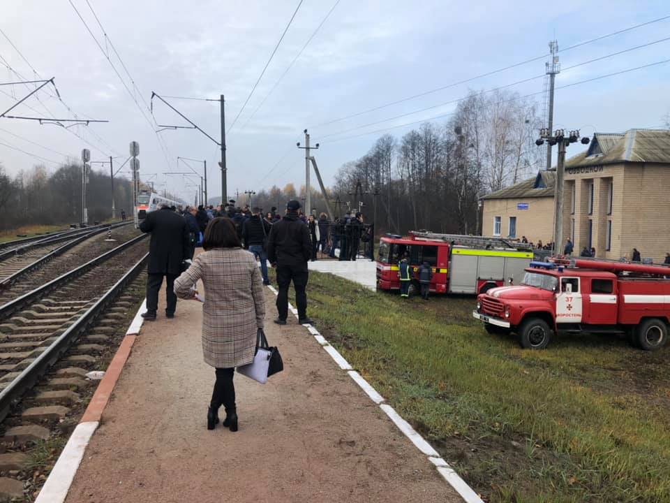 У швидкісному потязі Львів-Київ шукають вибухівку
