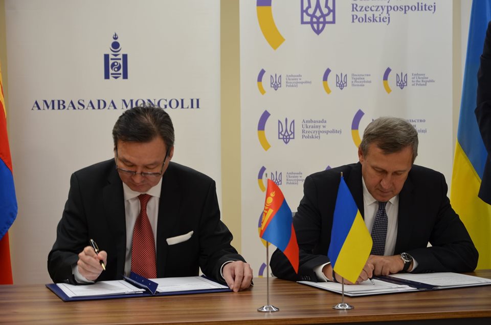 Україна підписала безвізовий режим із Монголією