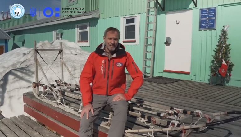 Українські вчені з Антарктиди надіслали вітання з Новим роком