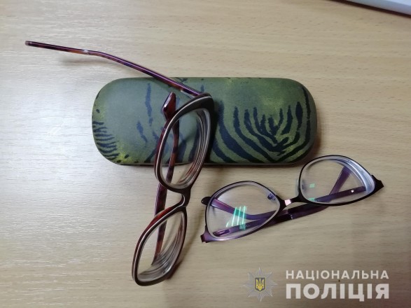 Шахрай продав пенсіонерці “окуляри від катаракти” за 4 тисячі гривень
