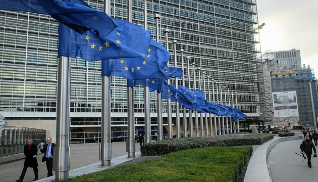 У Єврокомісії вважають, що Україна не стане членом ЄС до виведення військ рф із території країни