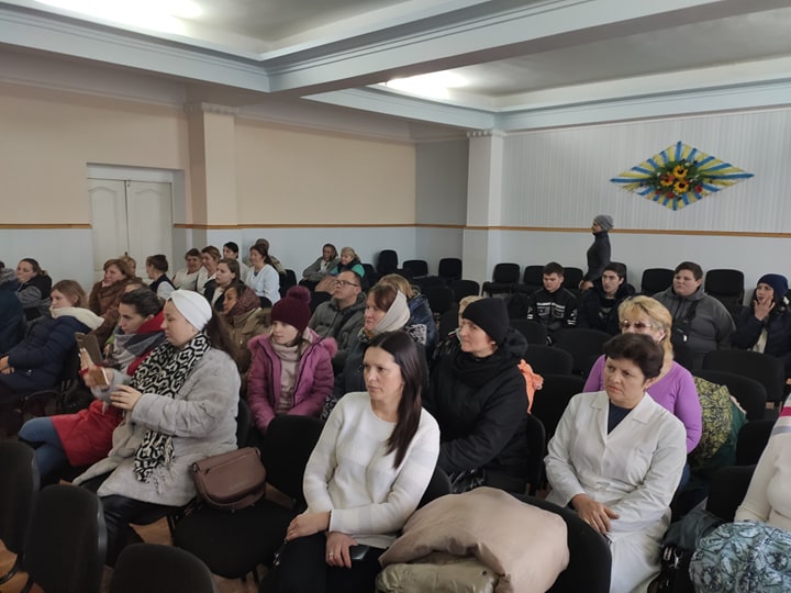Батьки та персонал протестують проти закриття санаторію “Садгора”