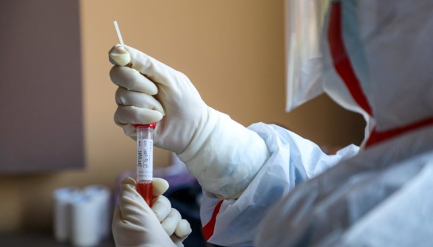 В Україні 1308 людей заразились коронавірусом, 37 — померли