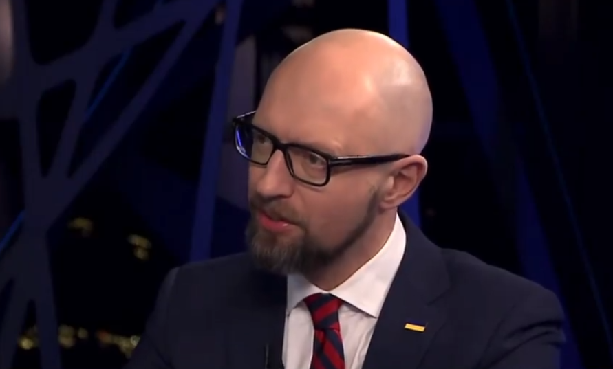 Арсеній Яценюк дасть інтерв’ю про перестановки в уряді у «Сьогодні. Підсумки» на каналі «Україна»