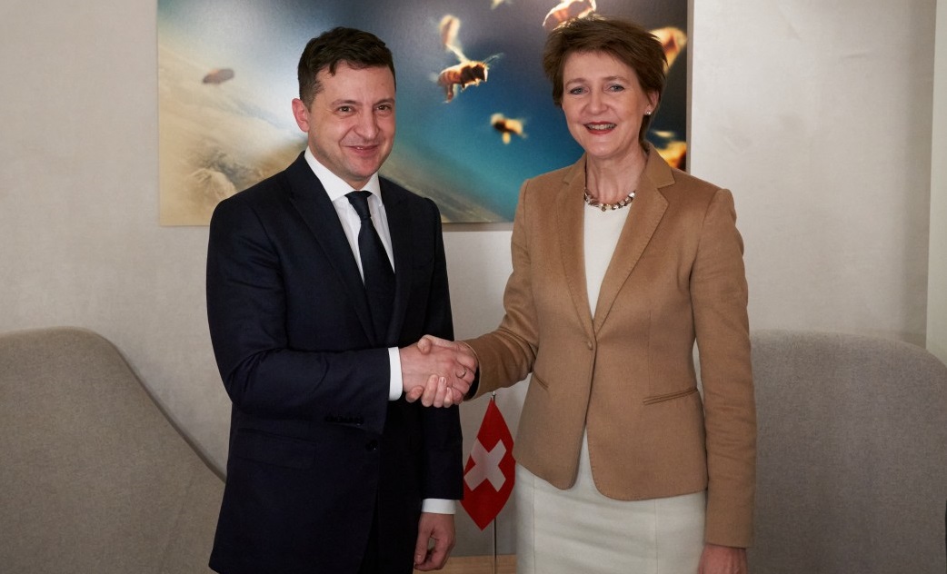 Зеленський обговорив із президентом Швейцарії спільне виробництво апаратів ШВЛ