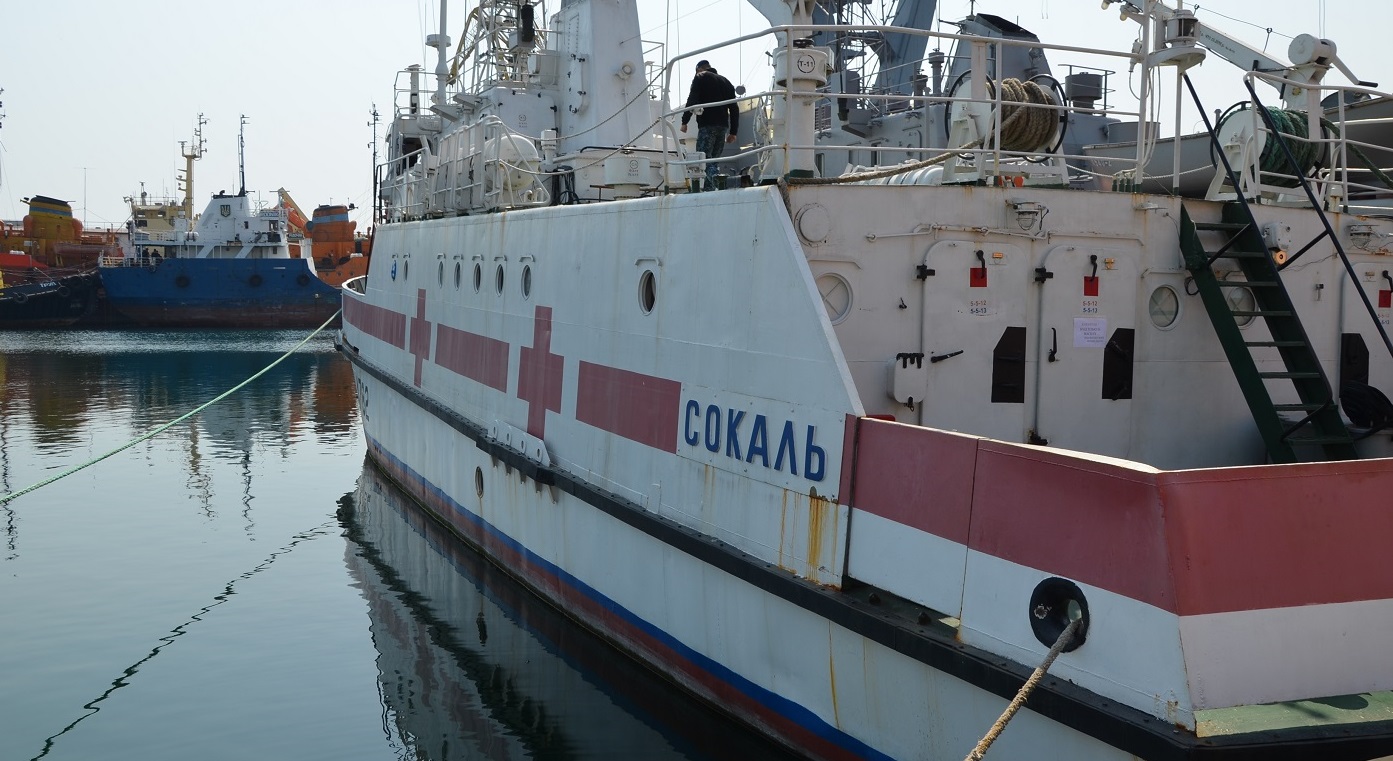 Санітарний катер ВМС України підготували для ізоляції хворих на коронавірус