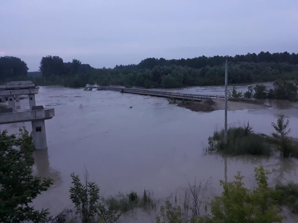 Рівень води у річці Прут продовжує підніматися – ДСНС