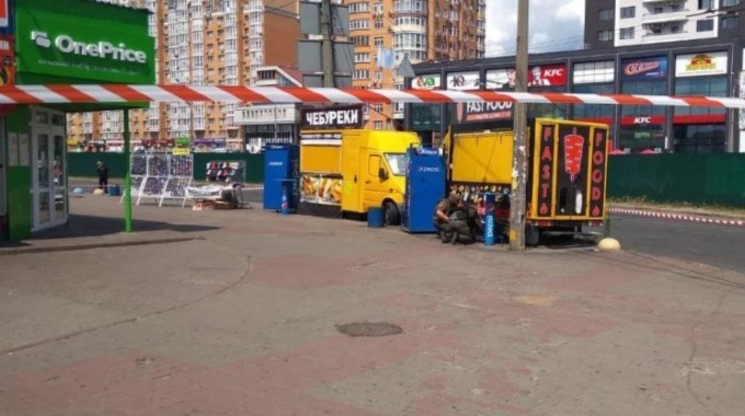 На ринку у Києві виявили два вибухових пристрої – мер