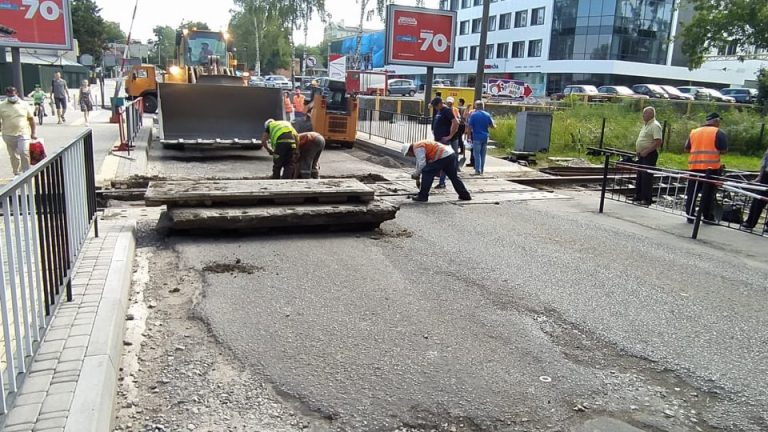 У Чернівцях через ремонт закрито переїзд на вулиці Винниченка