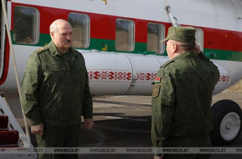 Лукашенко заявив, що НАТО може ввести війська в Білорусь – ЗМІ