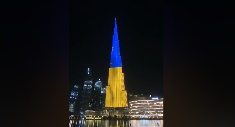 24 серпня у Дубаї найвища будівля світу засвітилася кольорами українського прапора