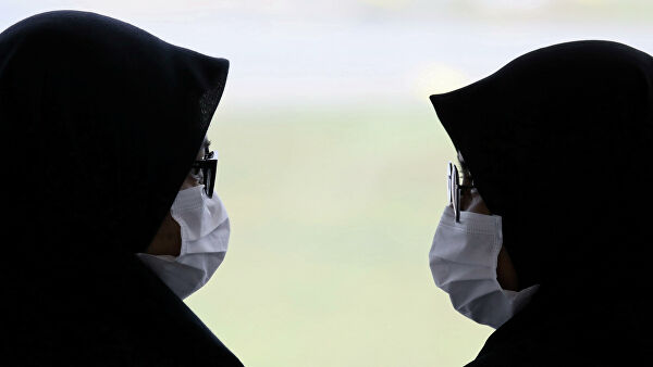 Пандемію можна подолати завдяки масковому режиму – головний епідеміолог США