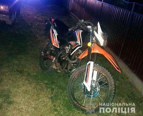 Смертельна ДТП на Глибоччині: 15-річний мотоцикліст збив чоловіка