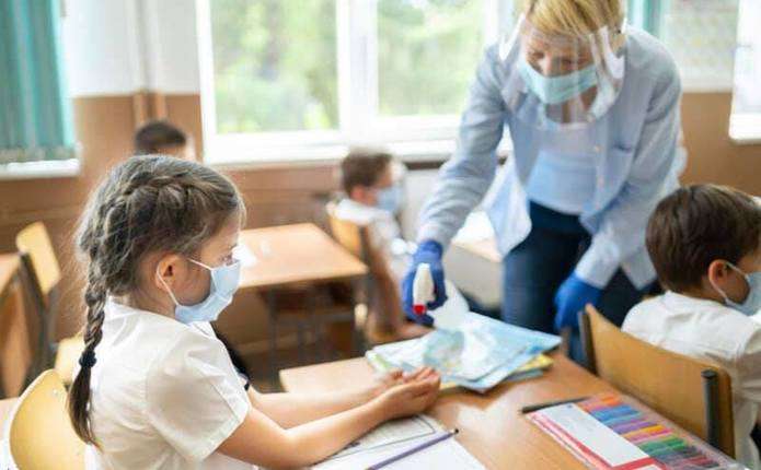 Чернівецька область отримає майже 14 мільйонів гривень на закупівлю дезінфекційних засобів захисту для шкіл