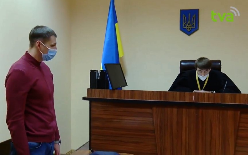 Засідання суду щодо визнання недійсними результатів виборів до Чернівецької міськради відклали до 11:30