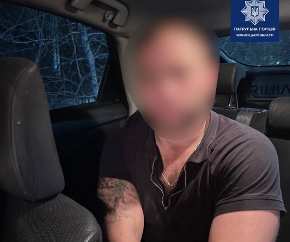 Позбавили права керування на 10 років: в Чернівцях патрульні затримали нетверезого водія