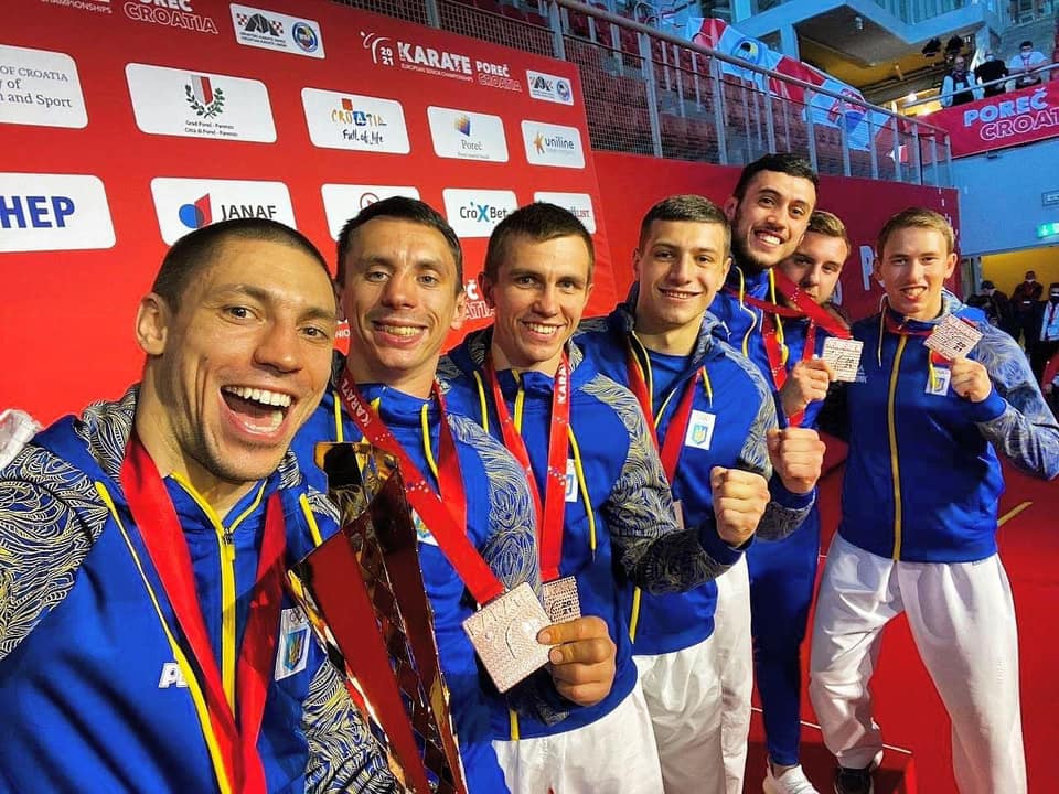 Чоловіча команда України з карате здобула бронзову медаль Чемпіонату Європи