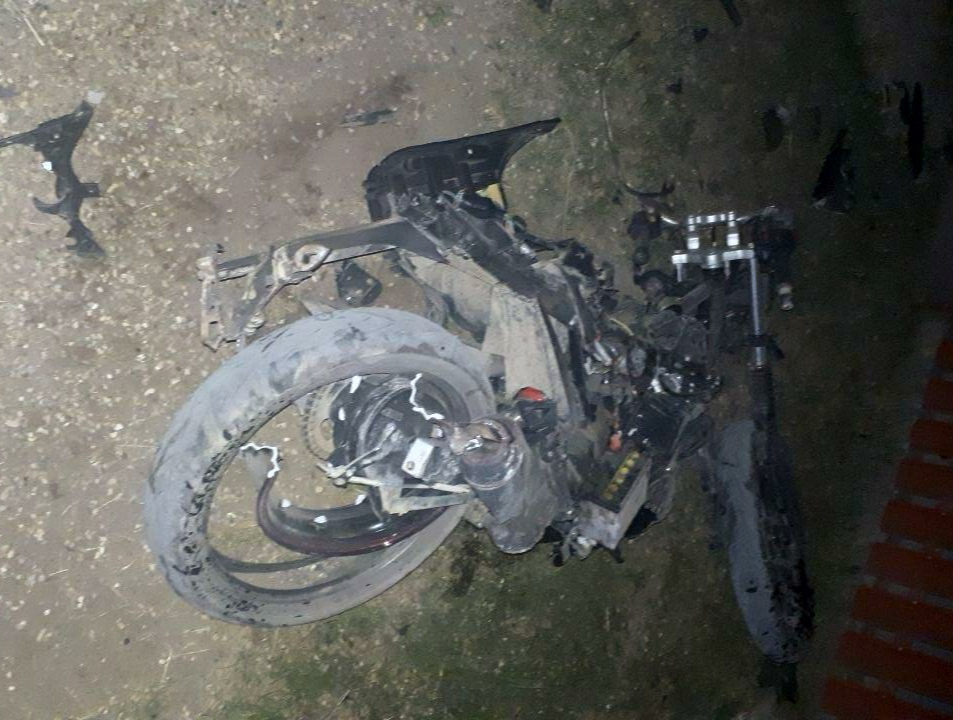 На Буковині вночі зіткнулися мотоцикл та легковик: мотоцикліст загинув