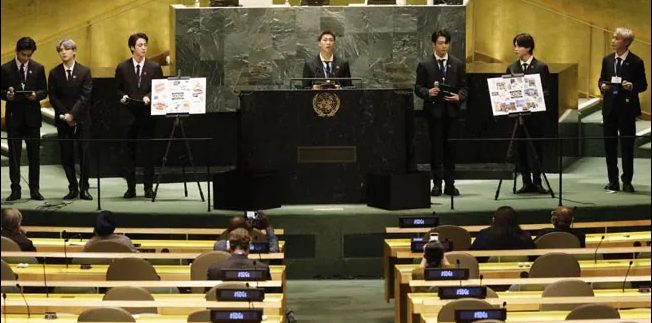 Південнокорейський музичний гурт “BTS” зняв кліп у штаб-квартирі ООН у Нью-Йорку
